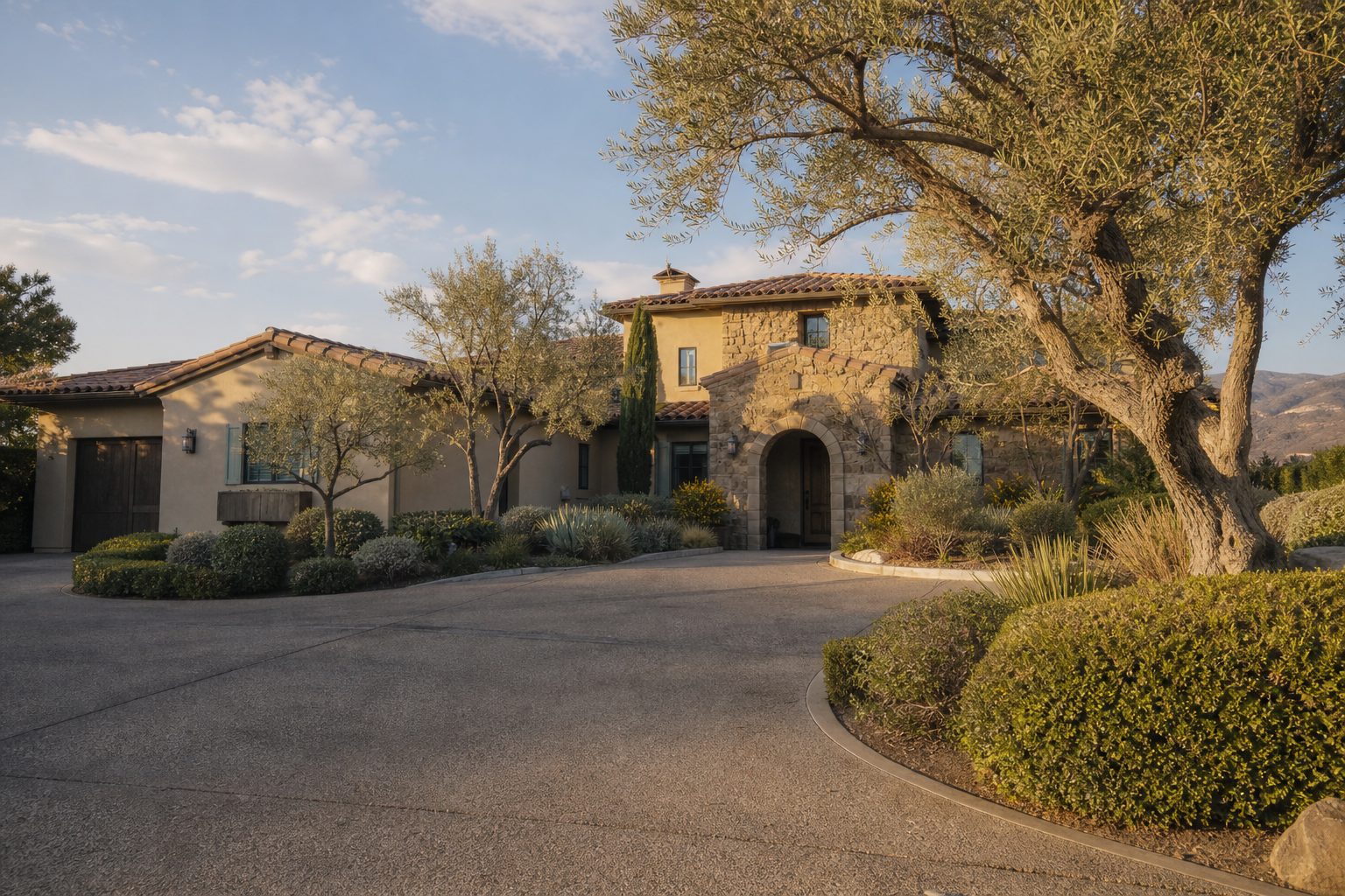 How to Buy and Sell a Home at the Same Time in Porter Ranch and Granada Hills